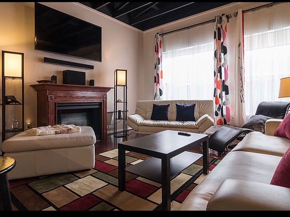 3rd image of 14 Pallister St #50