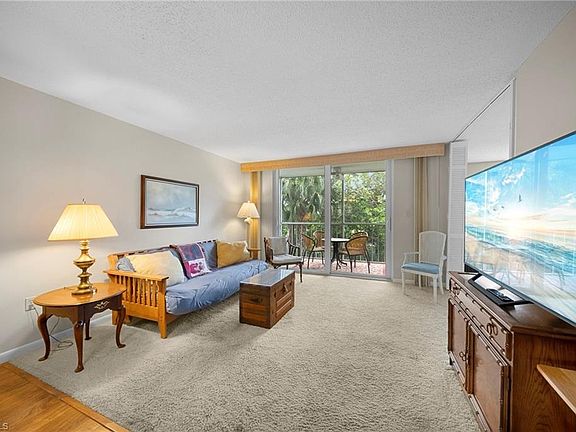 5th image of 400 Forest Lakes BLVD #204