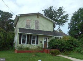 722 Laurel St, Delanco, NJ 08075