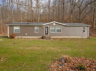 5821 Possum Trot Rd, Unionville, IN 47468
