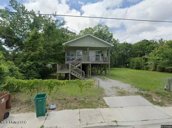 269 Holley St, Biloxi, MS 39530