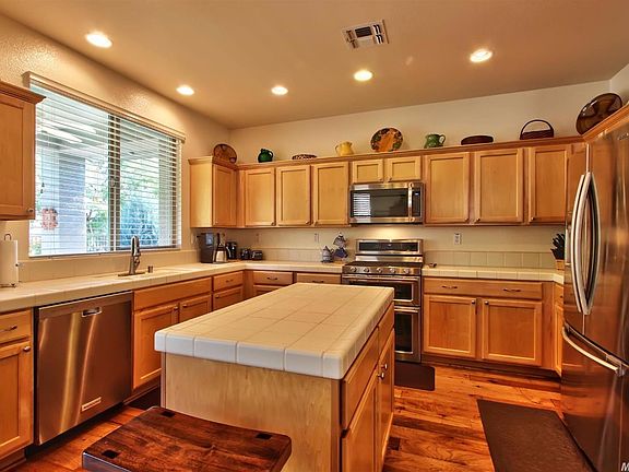 3rd image of 1022 Wagon Wheel Ln