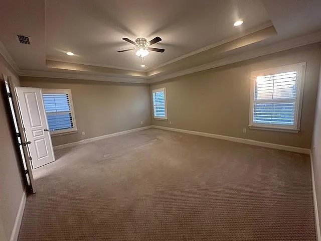 311 Chesterfield Cv — Photo 13