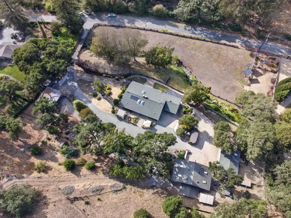 125 Old Stage Rd, Salinas, CA 93908