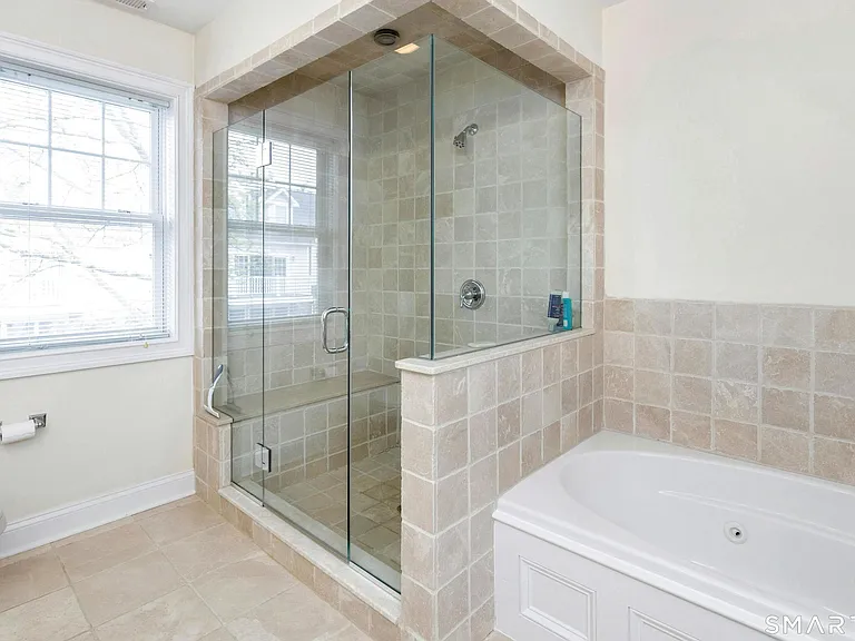 39 Maple Tree Ave #21 — Photo 10