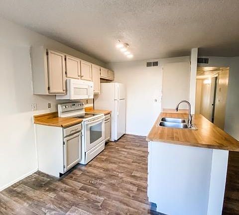 2nd image of 5236 W Peoria Ave APT 101