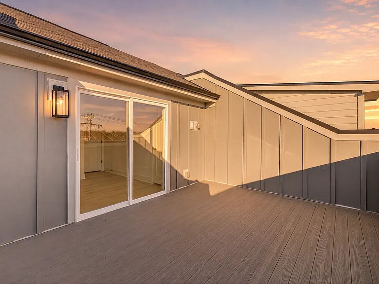 3006 Casting St — Photo 2