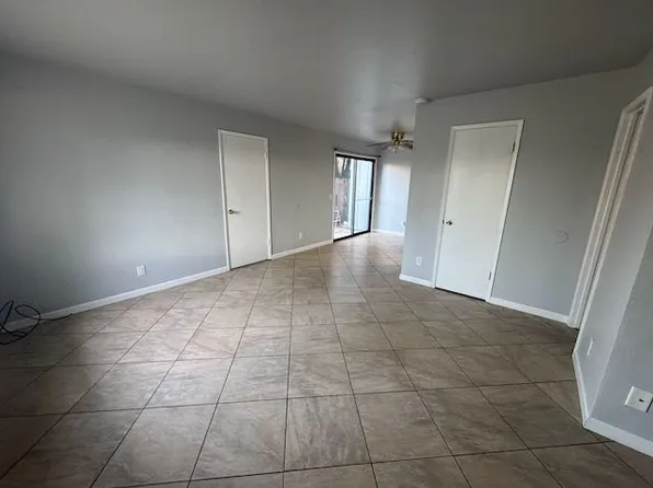 1902 Shadowbrook Dr APT 2, Merced, CA 95348