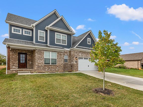3rd image of 205 Halfhill Ln