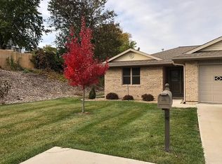2411 Destiny Ct E, Quincy, IL 62301