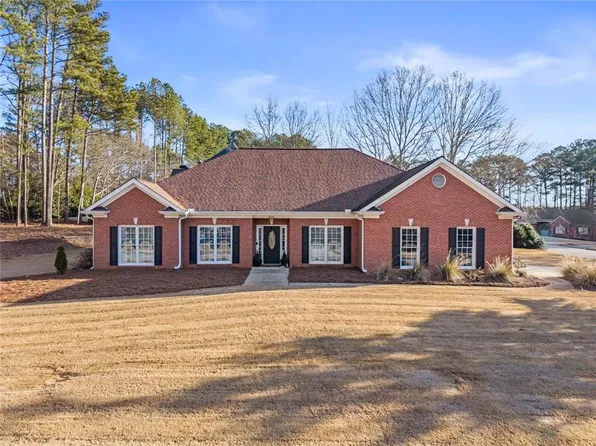 3020 Templeton Ln, Loganville, GA 30052