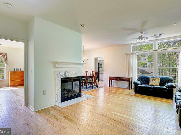 5th image of 263 Driftwood Ln #263