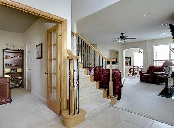 4th image of 1360 Cog Hill Dr