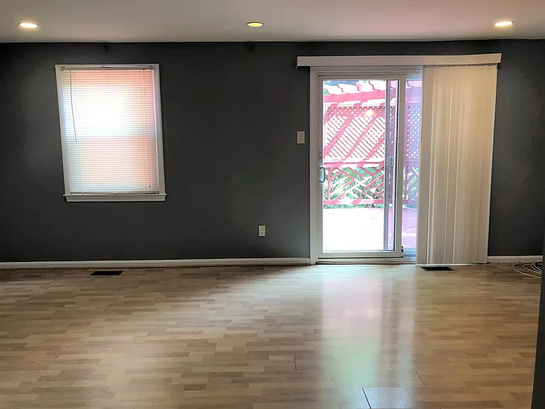 3033 Ellenwood Dr — Photo 46