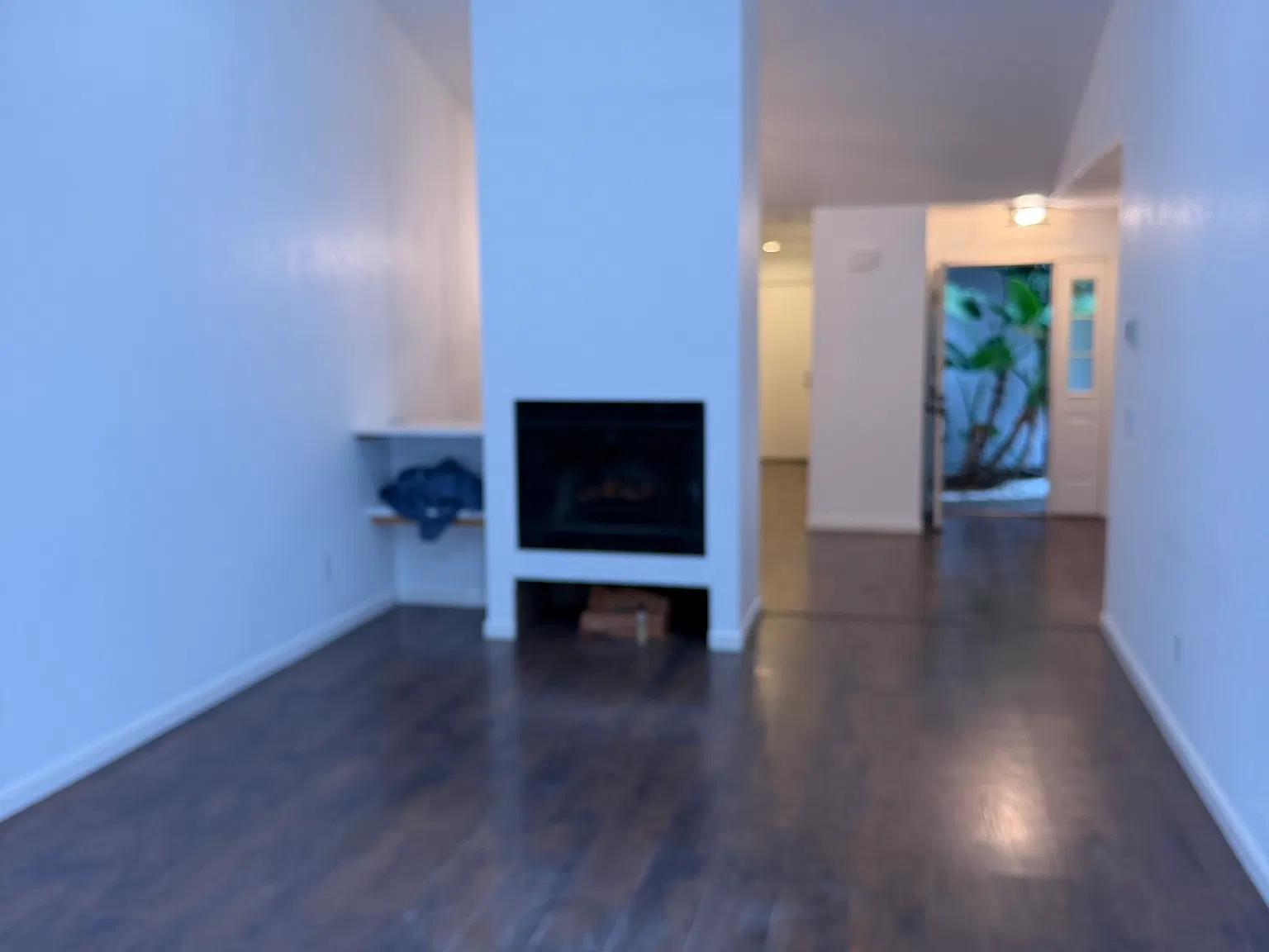 2 bed, 1.5 bath, 1109 sqft, $3,200 — Photo 3