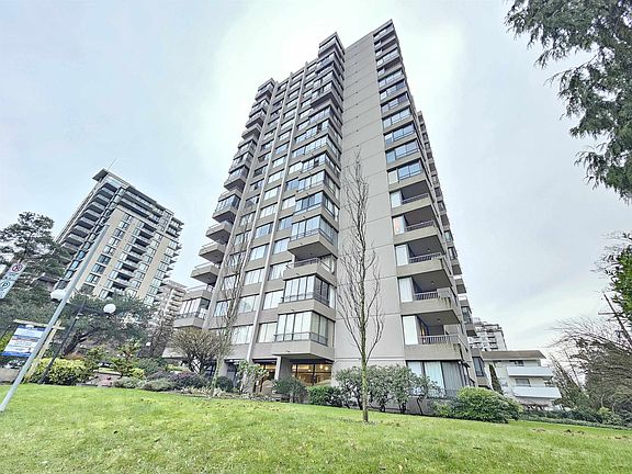 2nd image of 740 Hamilton St #501