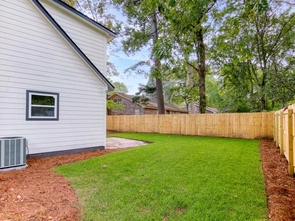 104 Pelican St, Ladson, SC 29456