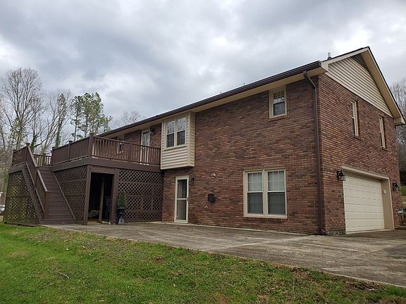 3rd image of 452 Concord Dr