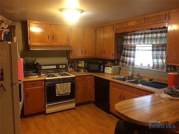 3rd image of 15297 County Road D50