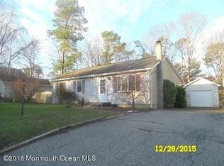 136 Voyager Rd, Manahawkin, NJ 08050