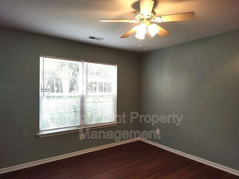 5226 Beam Lake Dr — Photo 13