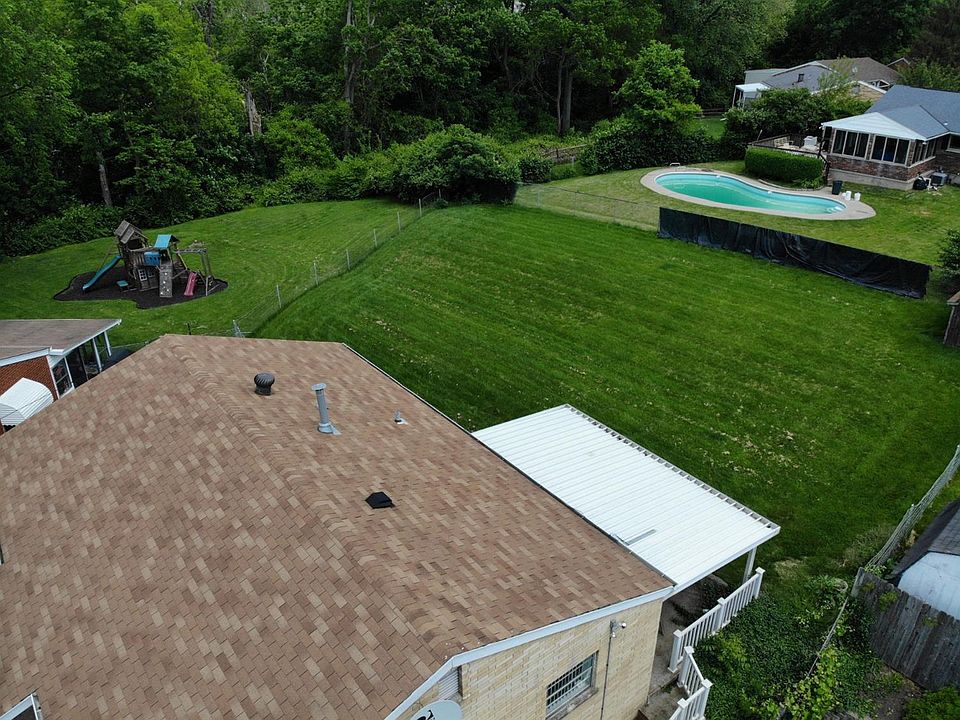 2nd image of 5702 Varelman Ct