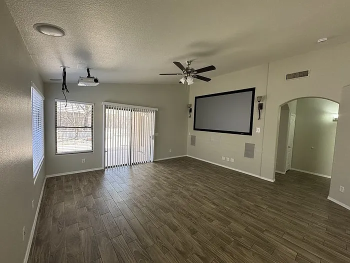 2330 W Blue Sky Dr — Photo 7