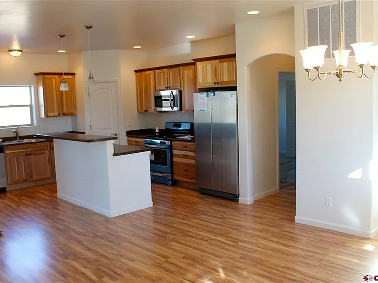1394 Kremer Dr — Photo 5