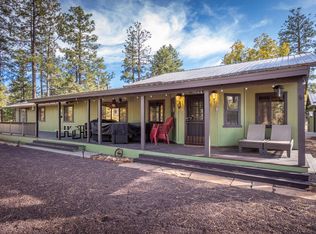 2700 Hooks Way, Overgaard, AZ 85933