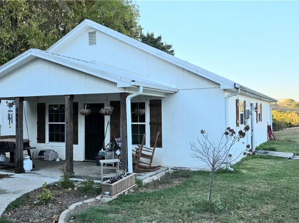 1889 Wpa Rd N, Alpena, AR 72611