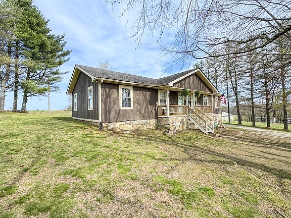 3rd image of 231 Austin Rd