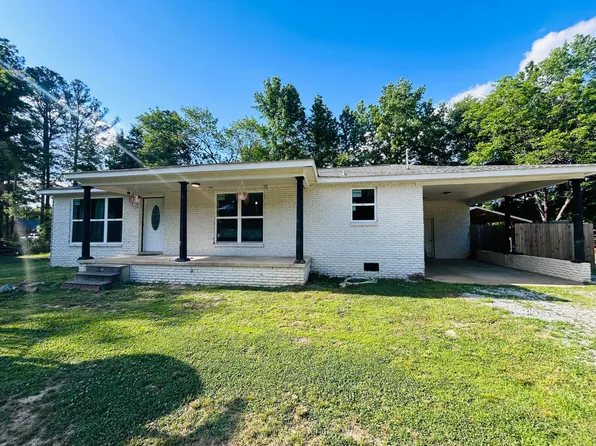156 Meadowbrook Rd, Plantersville, MS 38862
