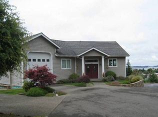 1005 Canyon Ter, Coos Bay, OR