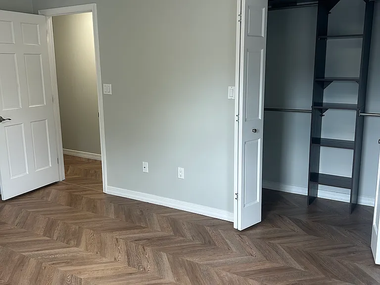 20 E 5th St #A — Photo 8