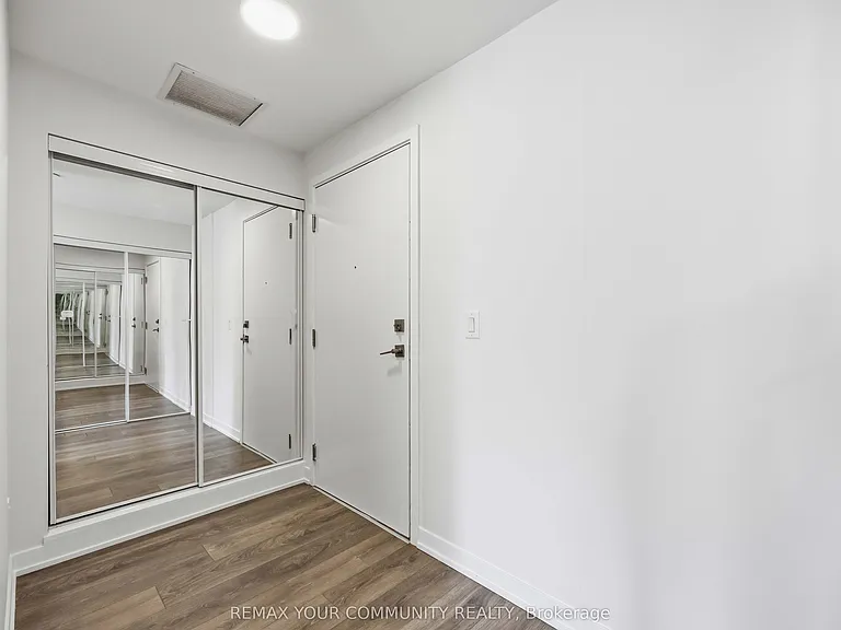 120 Canon Jackson Dr #409 — Photo 2