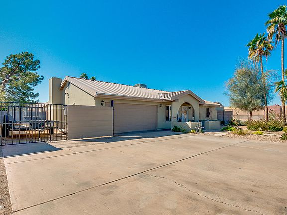 3rd image of 3045 W Muriel Dr