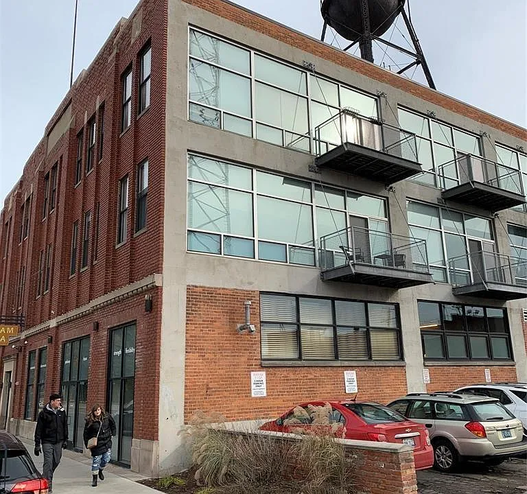 55 W Canfield St #204