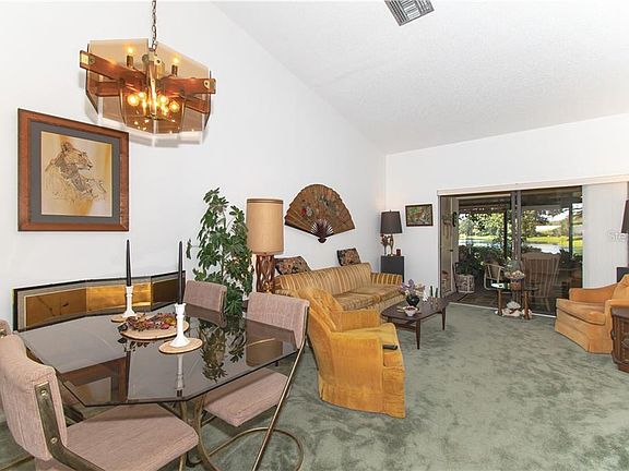 5th image of 8402 Gardens Cir