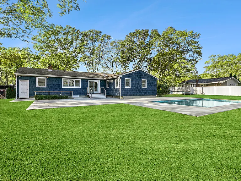 43 Homewood Dr — Photo 14