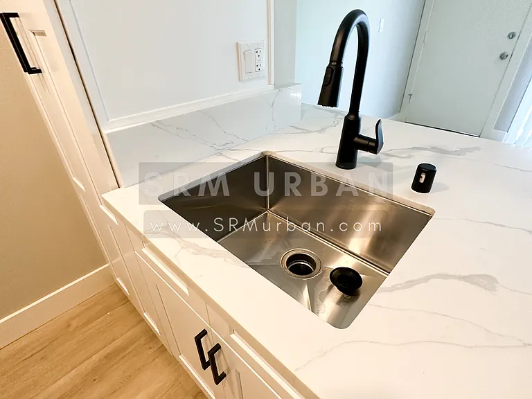 4767 Mansfield St #19 — Photo 5
