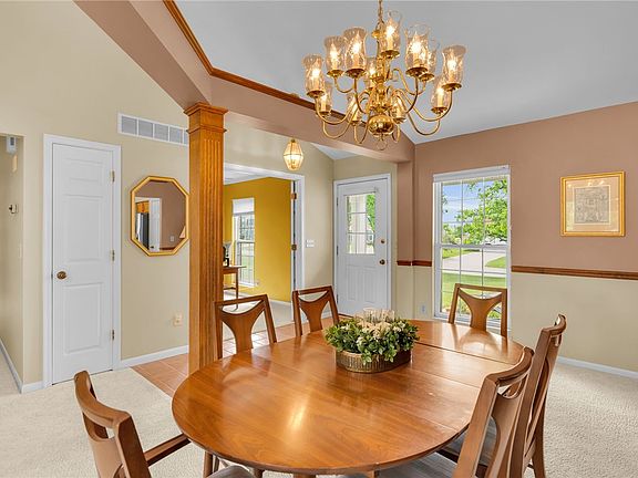 4th image of 8288 White Hill Ln