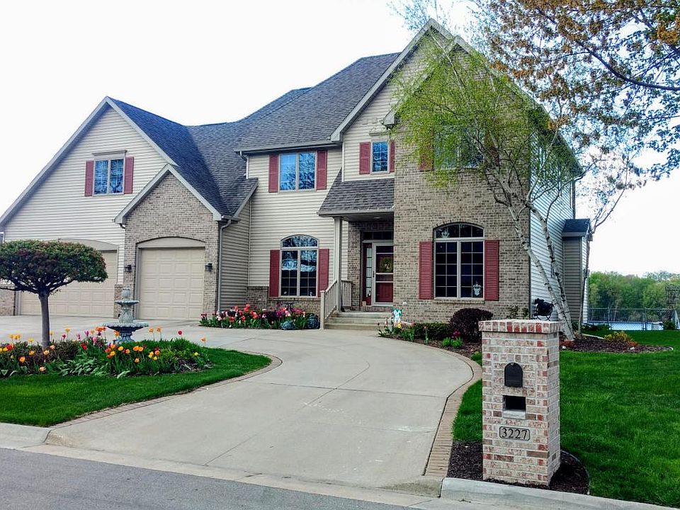 1st image of 3227 Lauderdale Ct