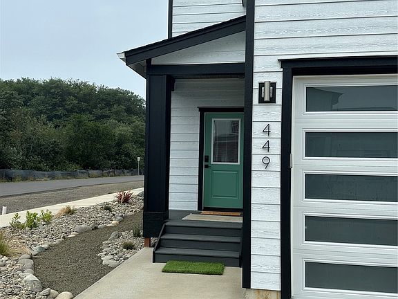 2nd image of 449 Lupine Lane SE