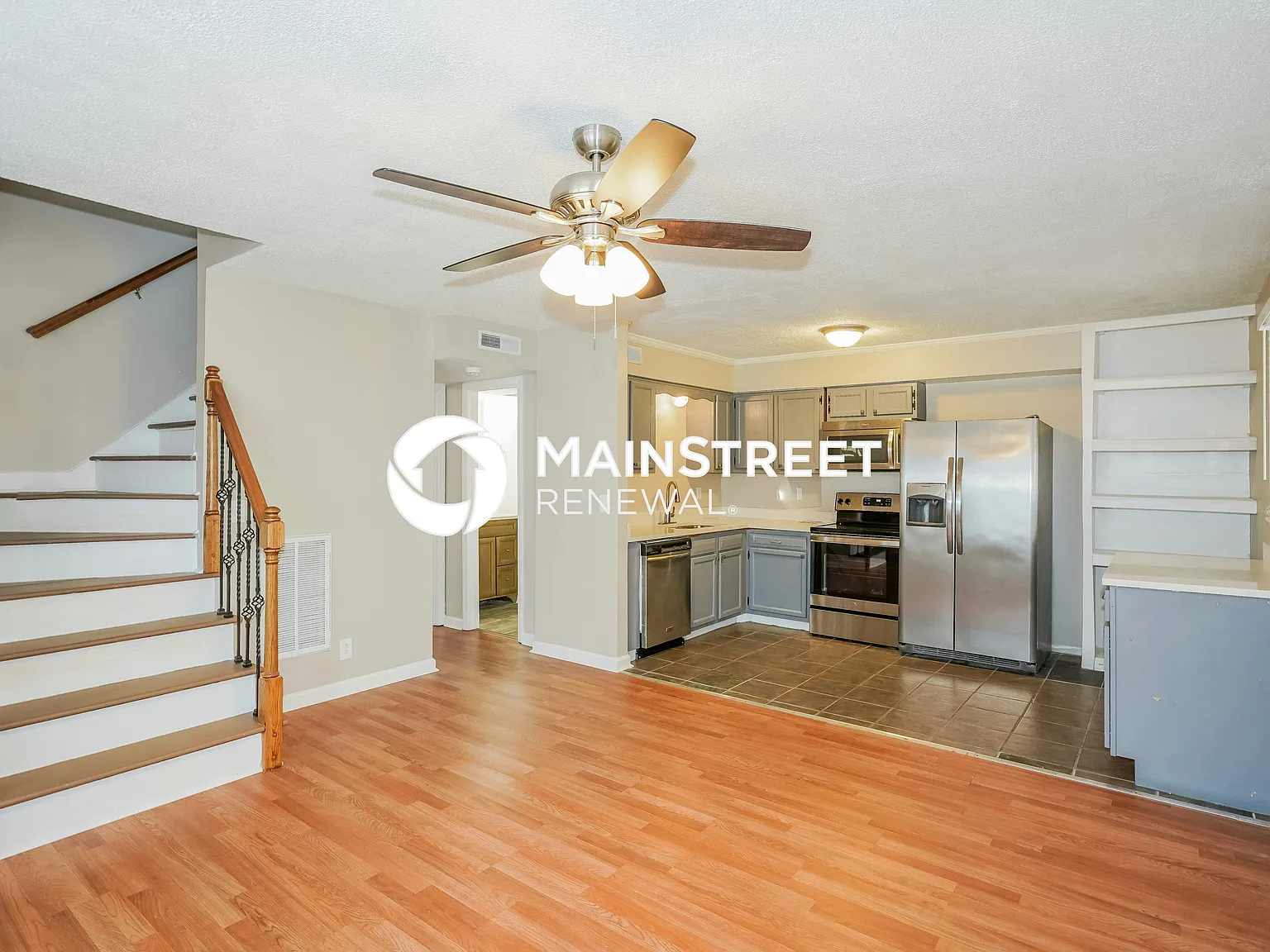 2160 W Richmond Hill Dr — Photo 3
