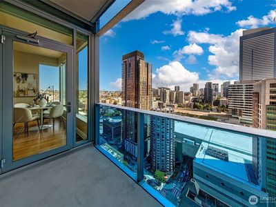 737 Olive Way #2806, Seattle, WA, 98101