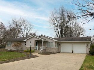 814 Shady Ln, Warsaw, IN 46580