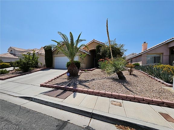5th image of 3957 Laurel Brook Dr