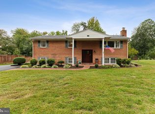 6701 Newington Rd, Lorton, VA 22079