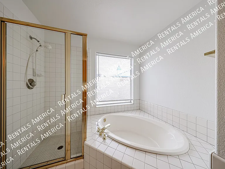 15831 N 6th Ave — Photo 33
