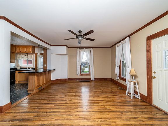 4th image of 51636 County Road 5